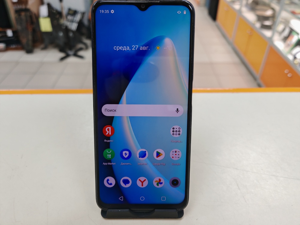 Смартфон Realme C35 4/128