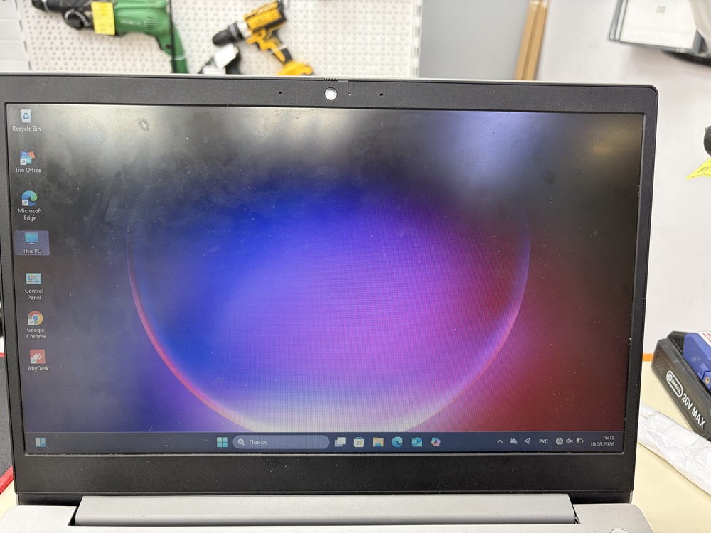 Ноутбук Lenovo; Core i3-1005G1, HD Graphics, 4 Гб, 1 Tb, Нет