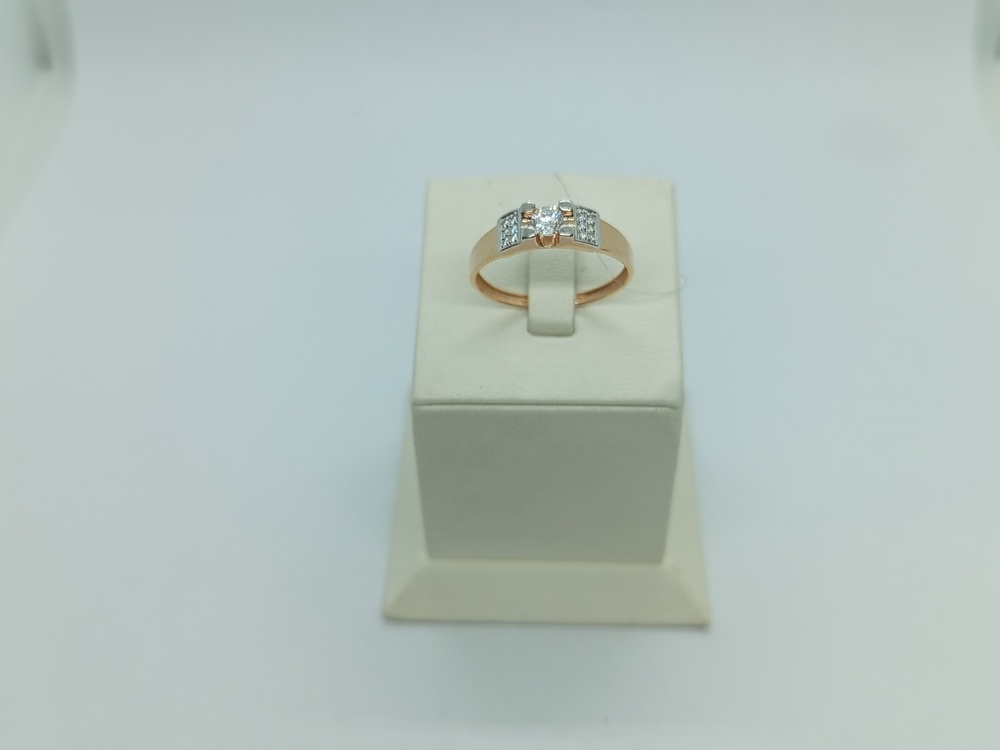 КОЛЬЦО С КАМНЯМИ (Au 585)