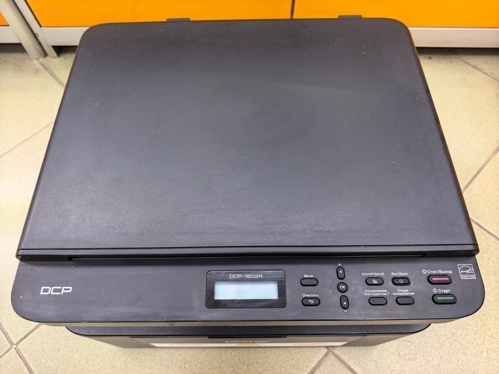 МФУ Brother DCP-1602R