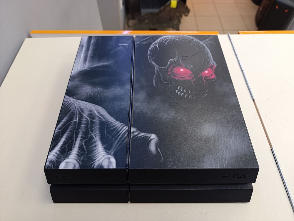 Игровая приставка PlayStation 4 FAT 1Tb