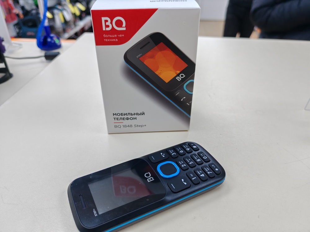 Мобильный телефон BQ 1848