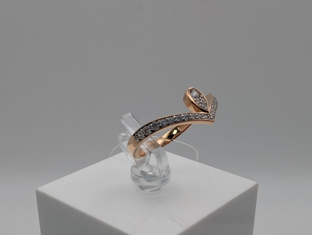 КОЛЬЦО С КАМНЯМИ (Au 585)