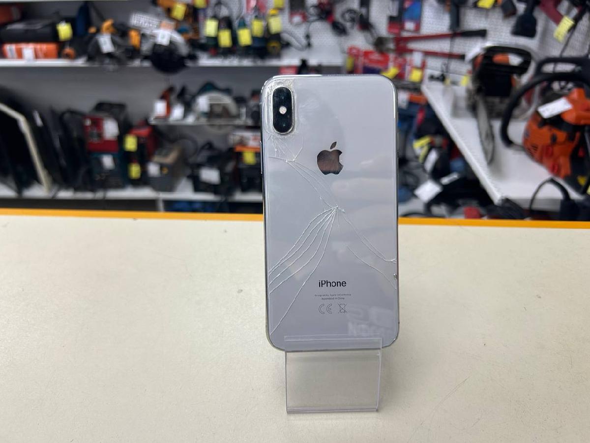 Смартфон Apple iPhone X 64Gb