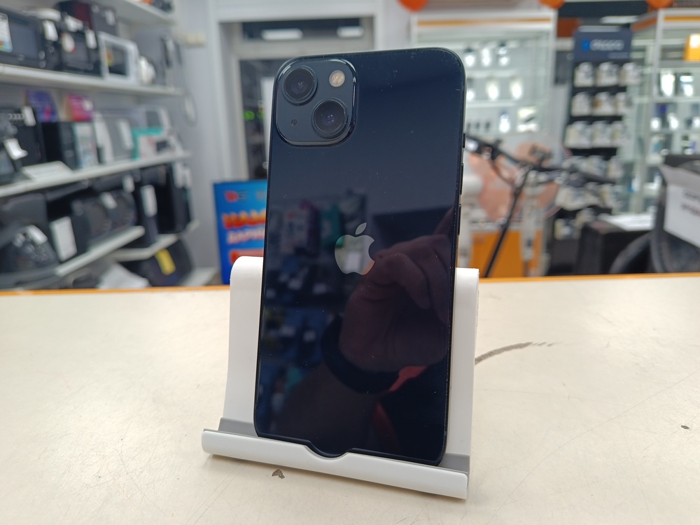 Смартфон Apple iPhone 13 128Gb