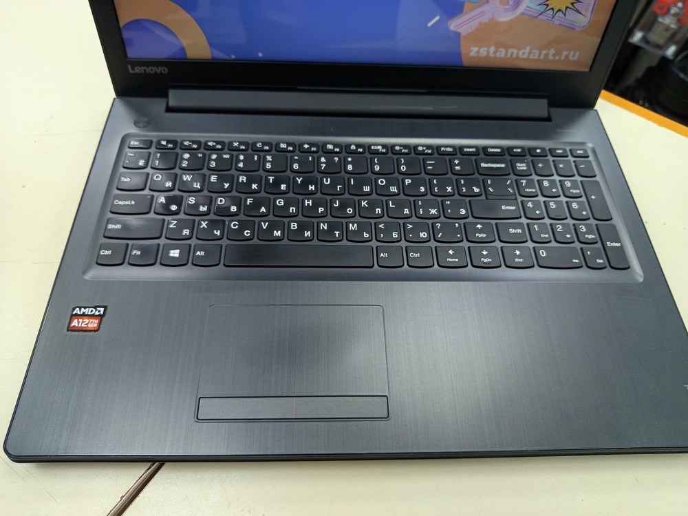 Ноутбук Lenovo; A12-9700P, Radeon R5 M330, 8 Гб, 1 Tb, Нет