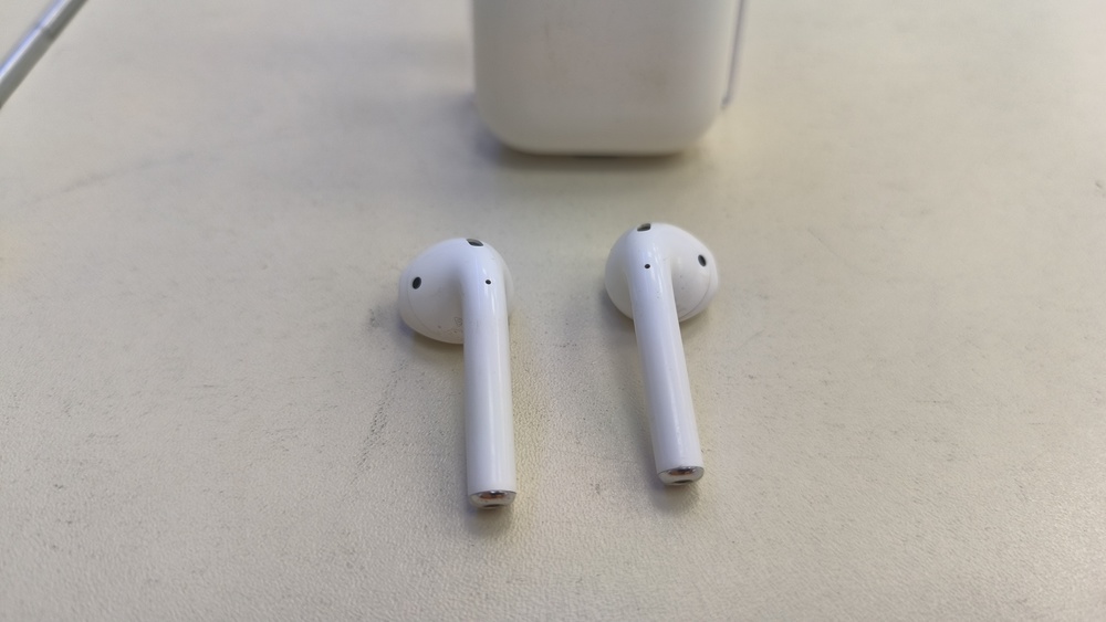 Наушники беспроводные Apple AirPods 2