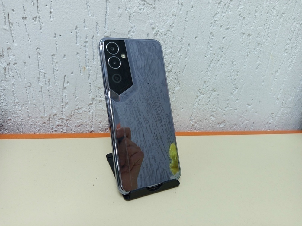 Смартфон Tecno POVA Neo 2 4/128