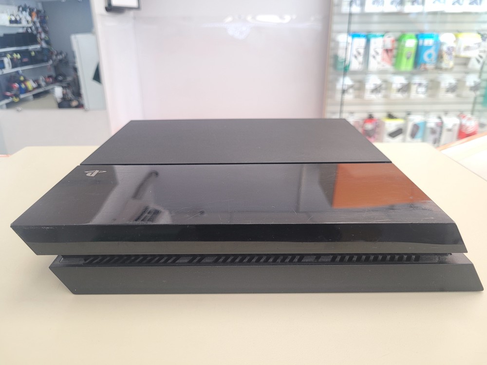 Игровая приставка PlayStation 4 FAT 500GB