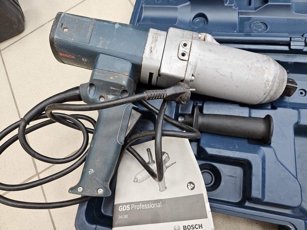 Гайковерт Bosch GDS 30