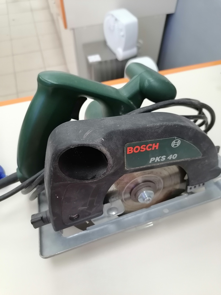 Дисковая пила Bosch PKS 40