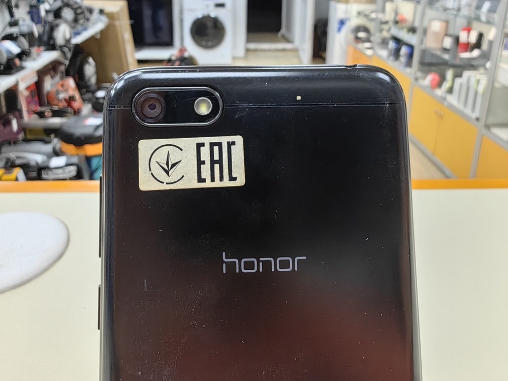 Смартфон Honor 7A 2/16