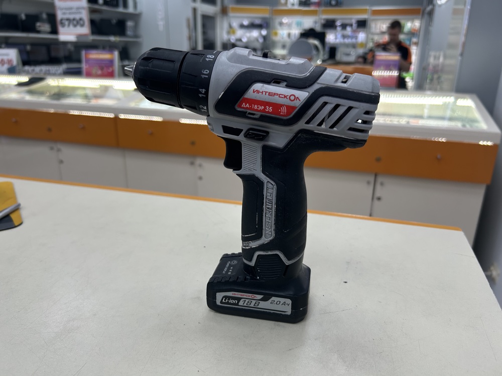 Шуруповерт Интерскол ДА-18ЭР