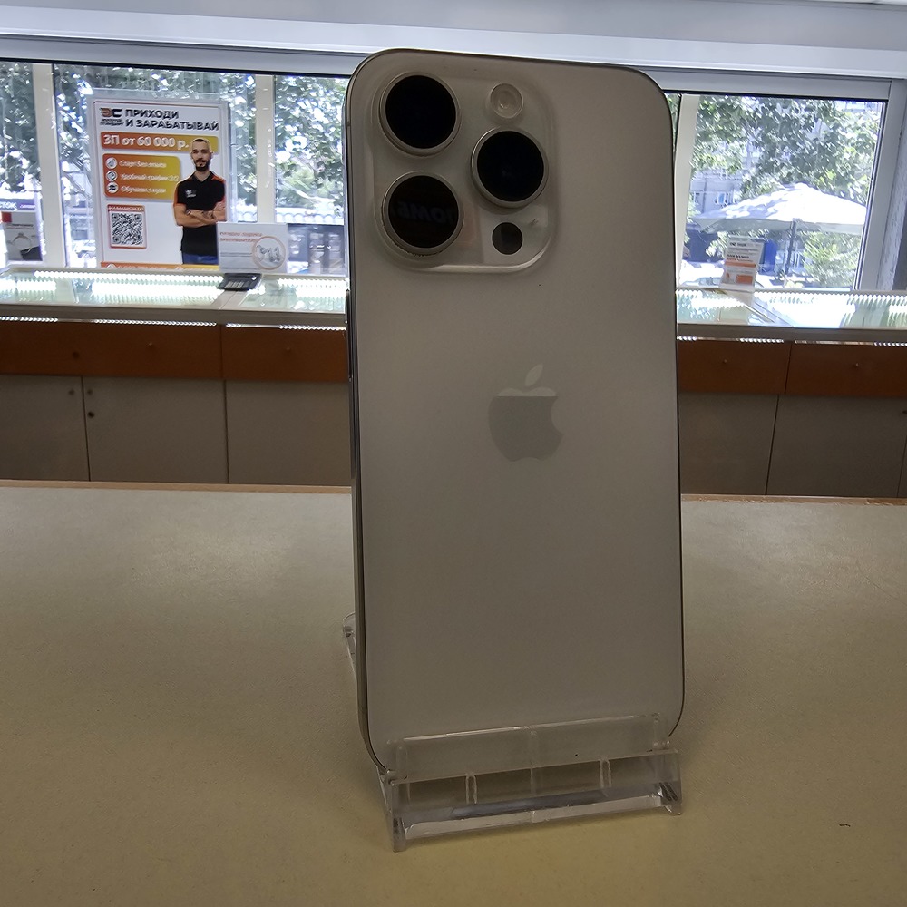 Смартфон Apple Iphone 15 Pro 256Gb