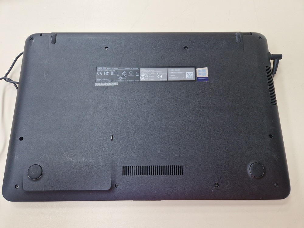 Ноутбук ASUS VivoBook R540B; A6-9225, Radeon R4 series, 8 Гб, Нет, 750 Гб