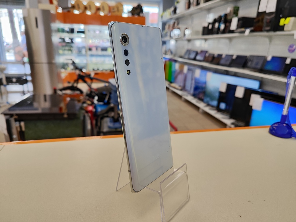 Смартфон LG Velvet 8/128
