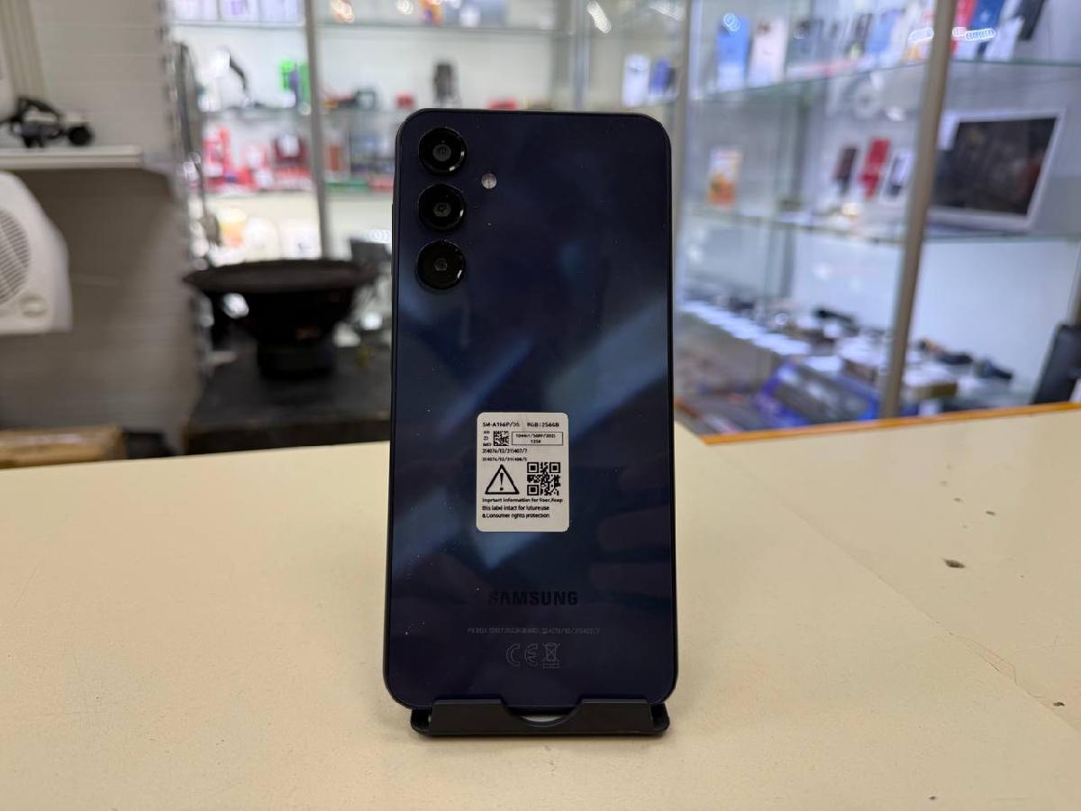 Смартфон Samsung Galaxy A16 8/256