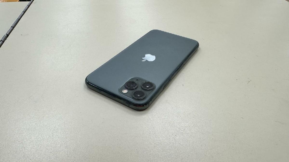 Смартфон Apple iPhone 11 Pro 64Gb