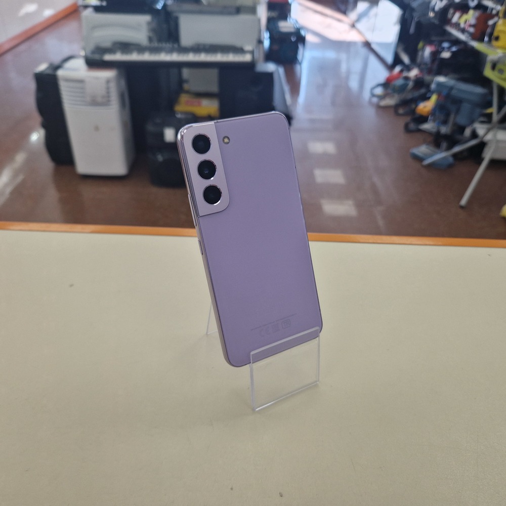 Смартфон Samsung Galaxy S22 8/128