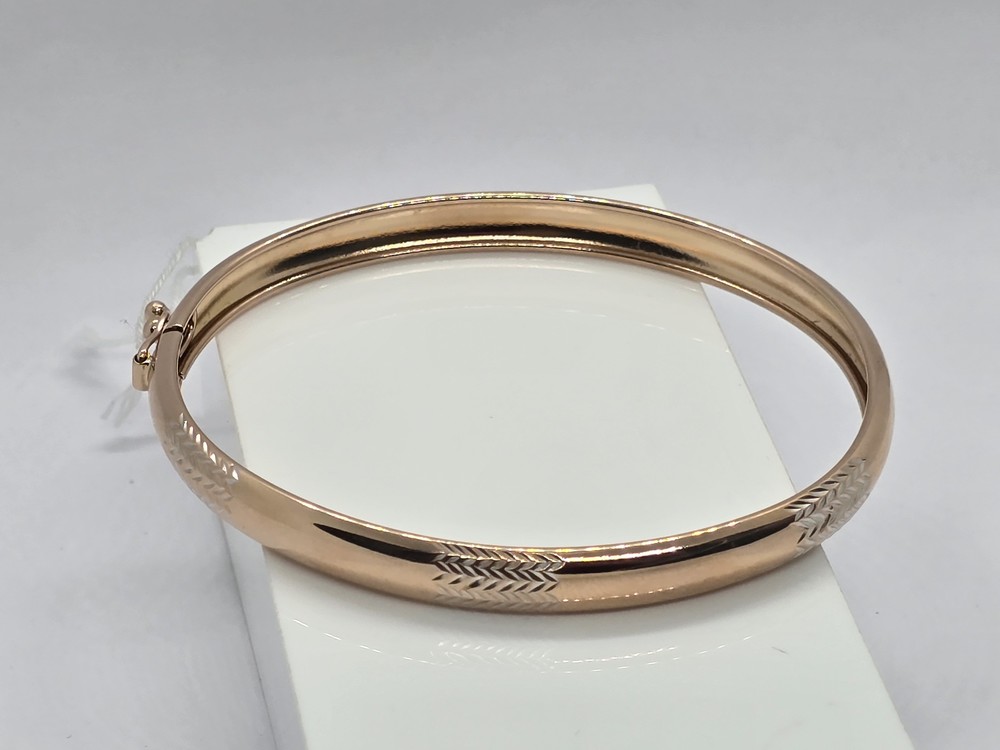 БЖАЛ585 БРАСЛЕТ ЖЕСТКИЙ С АЛМАЗНОЙ ГРАНЬЮ (Au 585)