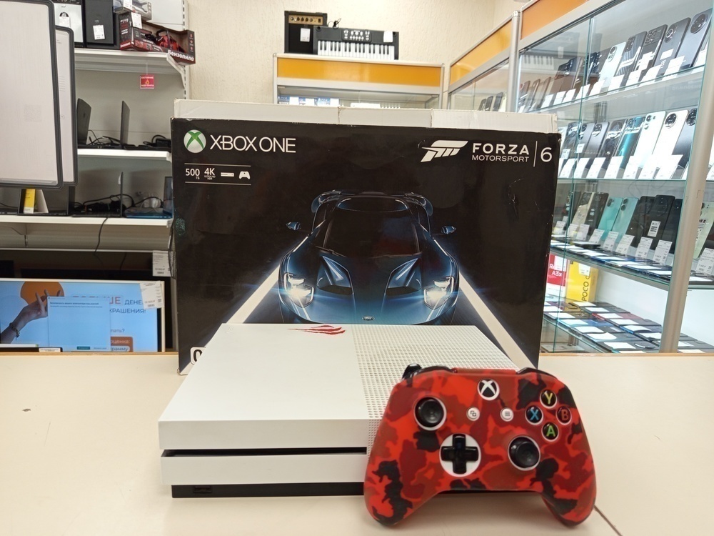 Игровая приставка Xbox One S 500Gb Игровая приставка Xbox One S 500Gb