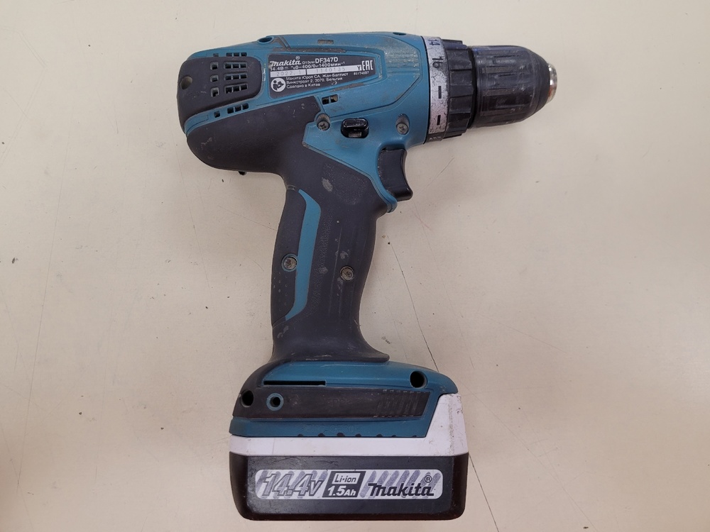 Шуруповерт Makita DF347D