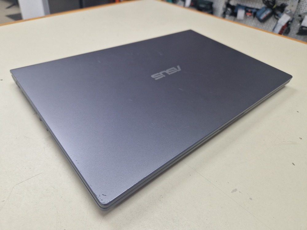 Ноутбук ASUS; Silver N5030, Intel UHD Graphics, 8 Гб, 256 Гб, Нет