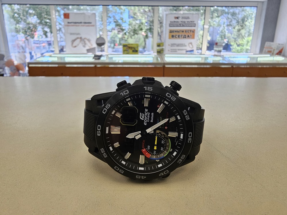 Часы наручные Casio Edifice ECB-40D-1A