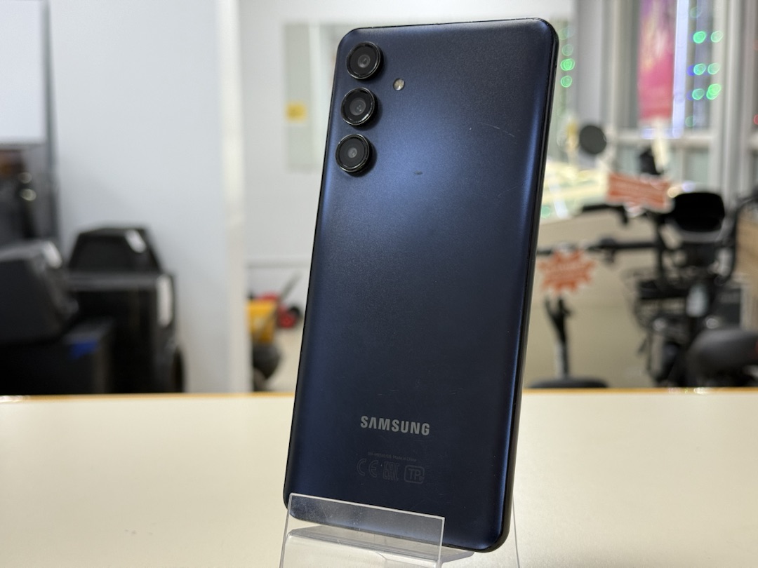 Смартфон Samsung Galaxy M55 8/128