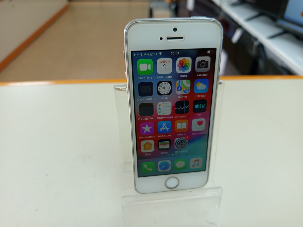 Смартфон Apple iPhone 5S 16Gb