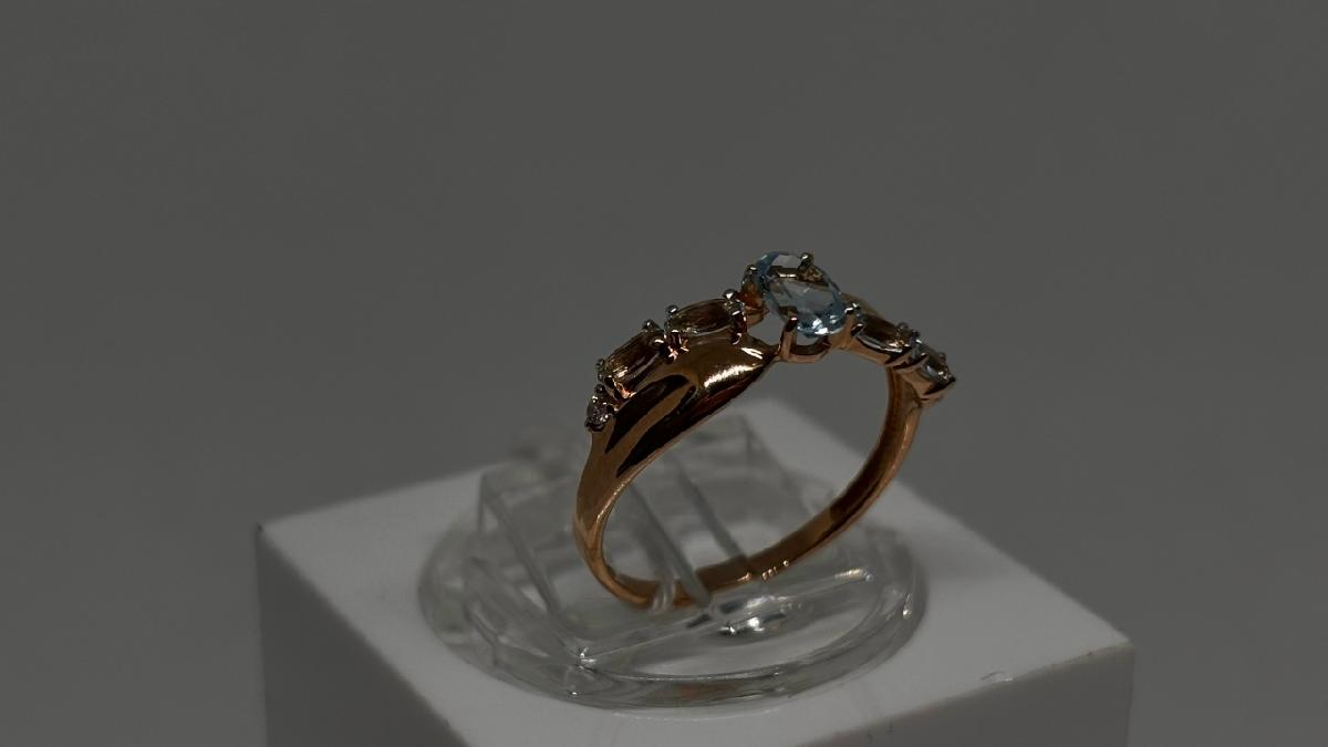 КОЛЬЦО С КАМНЯМИ (Au 585)