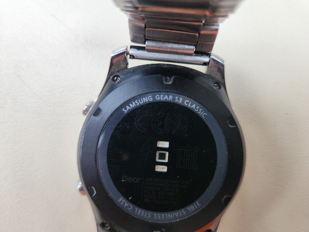 Смарт-часы Samsung Gear S3 classic