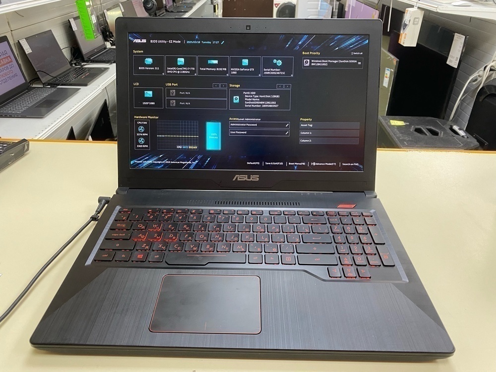 Ноутбук ASUS; Core i7-7700HQ, GeForce GTX 1060 3GB, 8 Гб, 120 Гб, 1 Tb