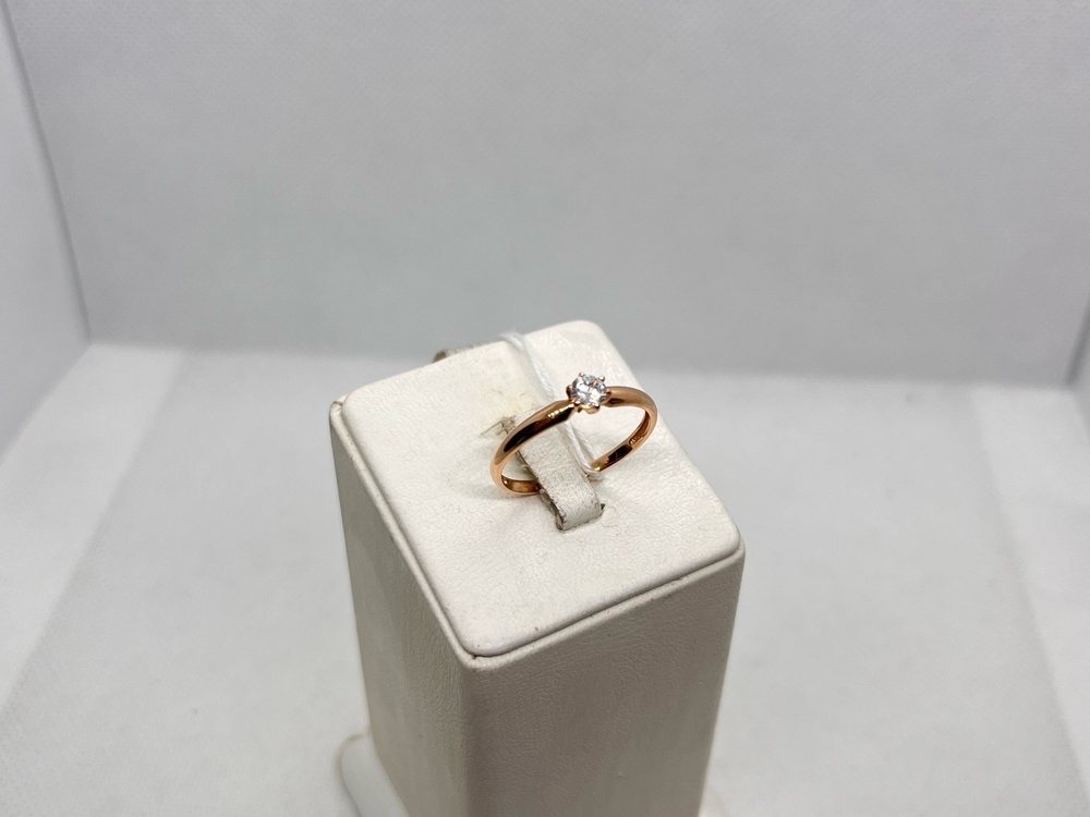 КОЛКМ585 КОЛЬЦО С КАМНЕМ (Au 585)