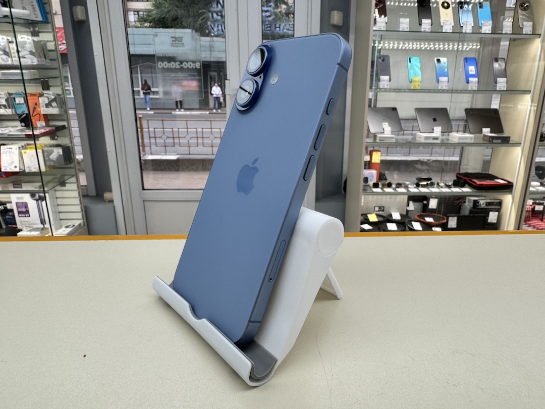 Смартфон Apple Iphone 17 256Gb