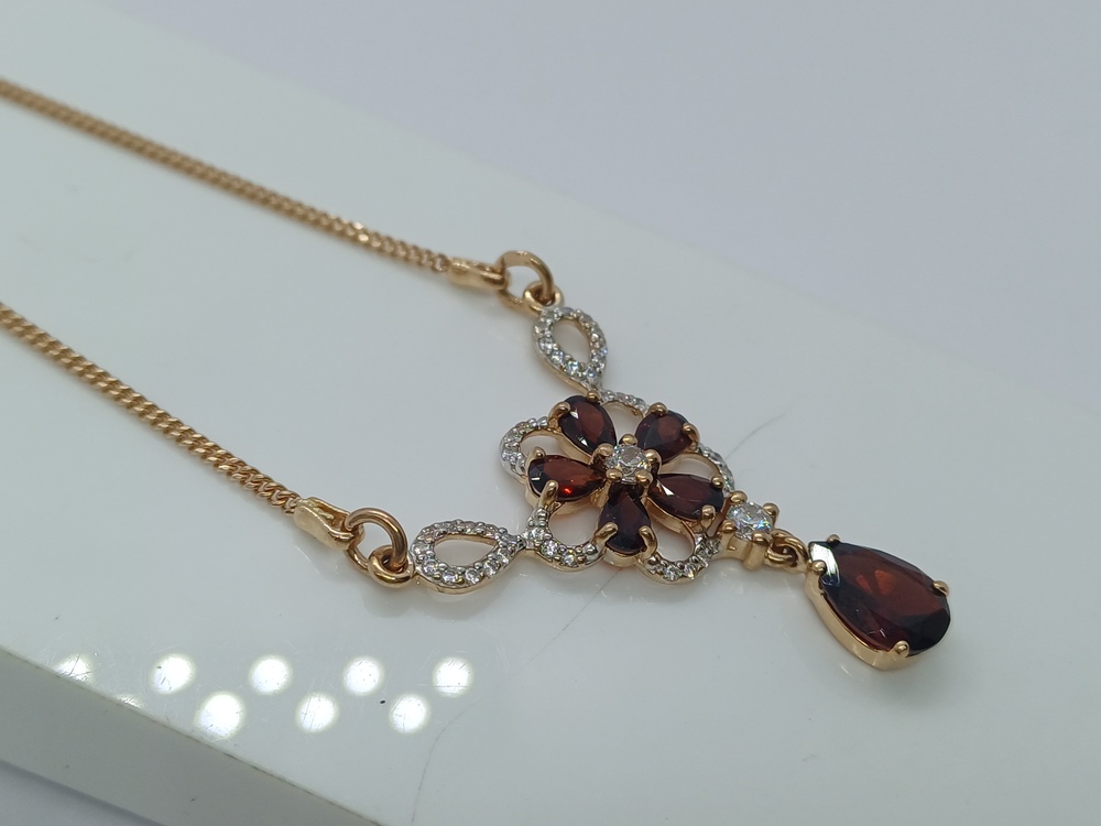 КОЛЬЕ С КАМНЯМИ Au 585