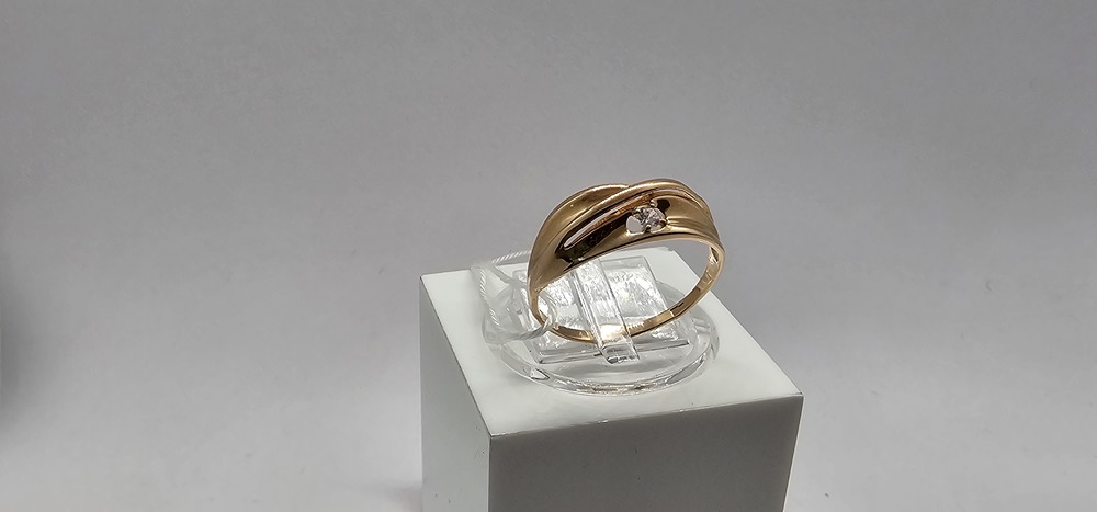 КОЛКМ585 КОЛЬЦО С КАМНЕМ (Au 585)