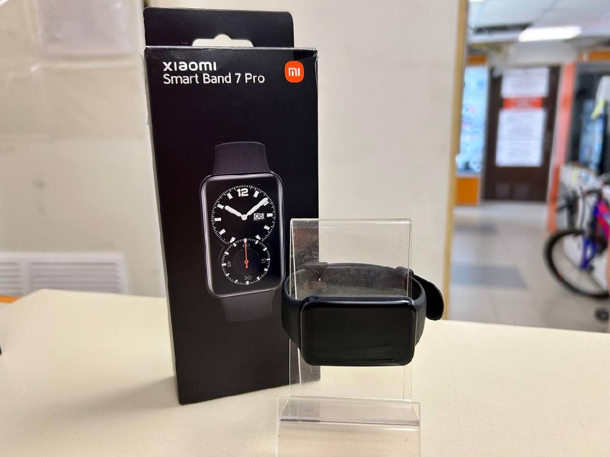 Смарт-часы Xiaomi Mi Smart Band 7 Pro