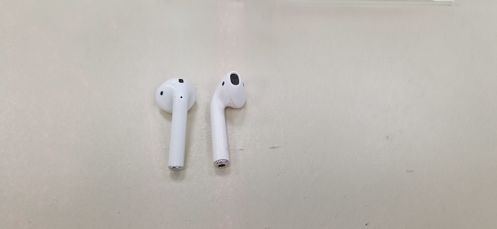 Наушники беспроводные Apple AirPods 2