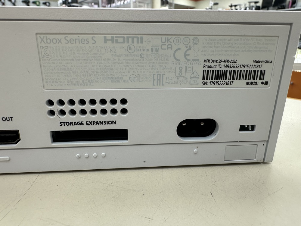 Игровая приставка Xbox Series S 512Gb SSD