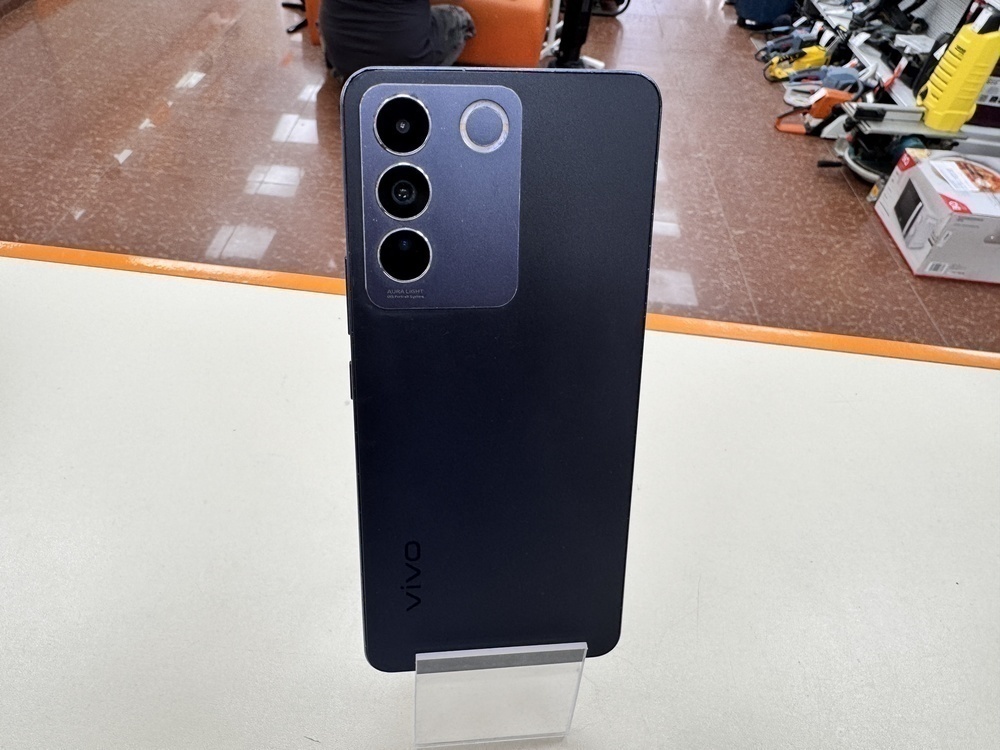 Смартфон Vivo V27e 8/128