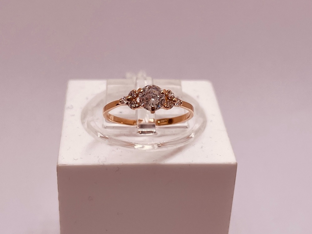 КОЛКМИ585 КОЛЬЦО С КАМНЯМИ (Au 585)