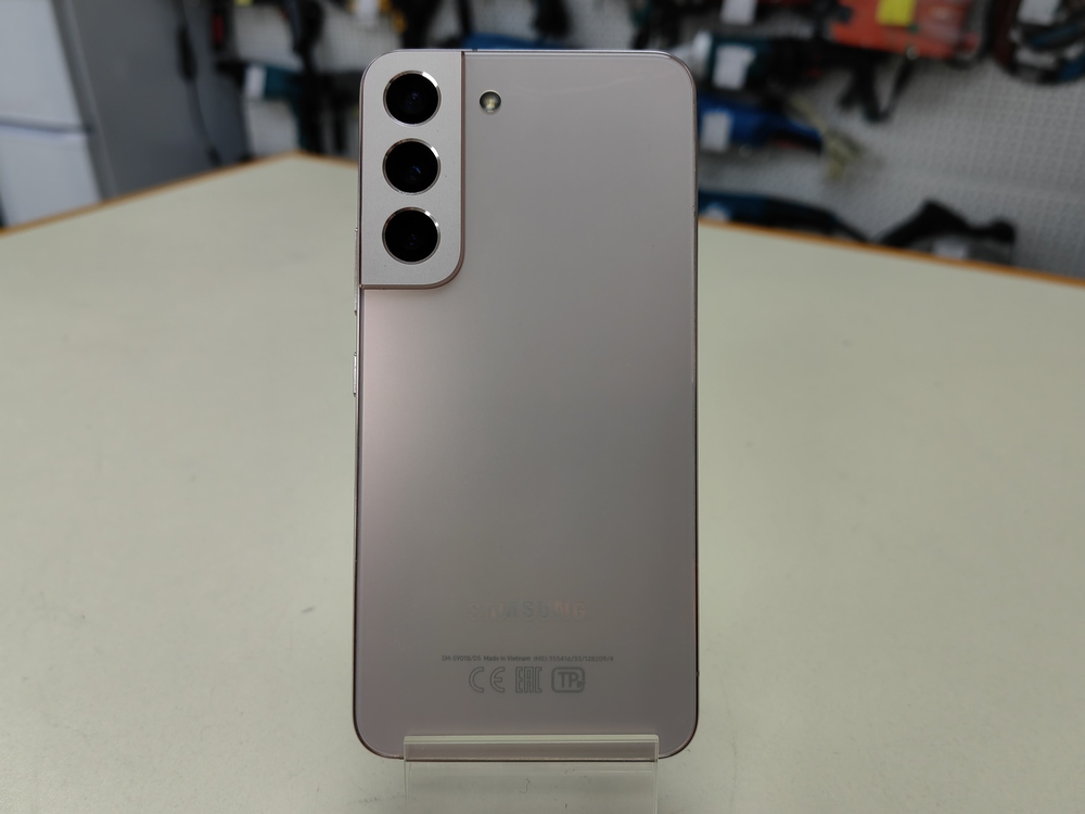 Смартфон Samsung Galaxy S22 8/128
