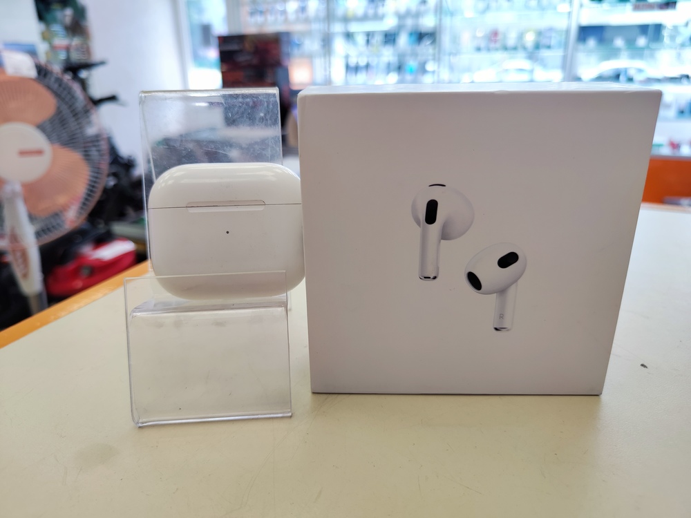 Наушники беспроводные Apple Airpods 3