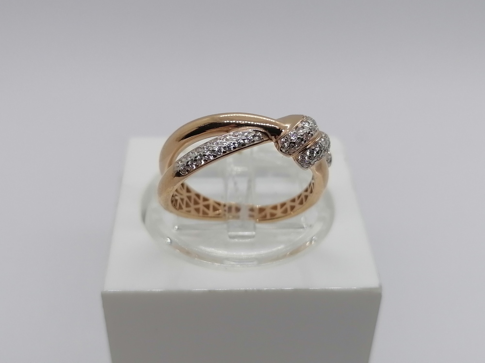 КОЛЬЦО С КАМНЯМИ (Au 585)