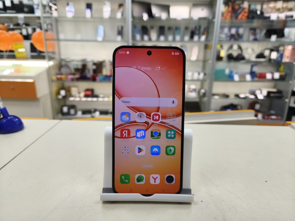 Смартфон Realme 15T 12/256