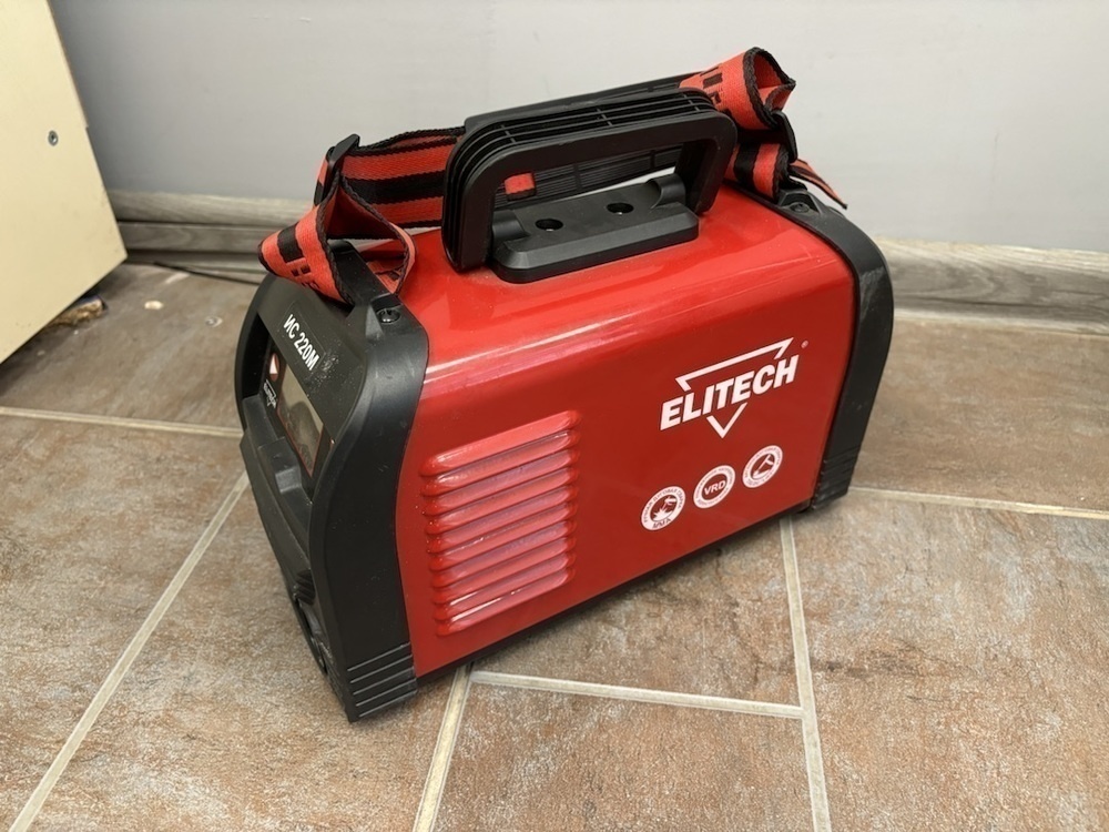 Сварочный аппарат Elitech ИС 220М