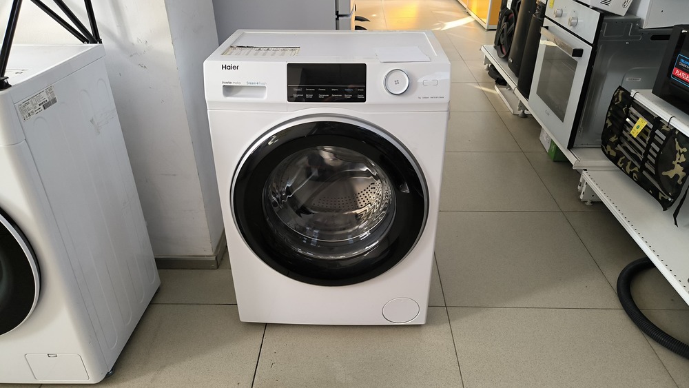 Стиральная машина Haier HW70-BP12969A
