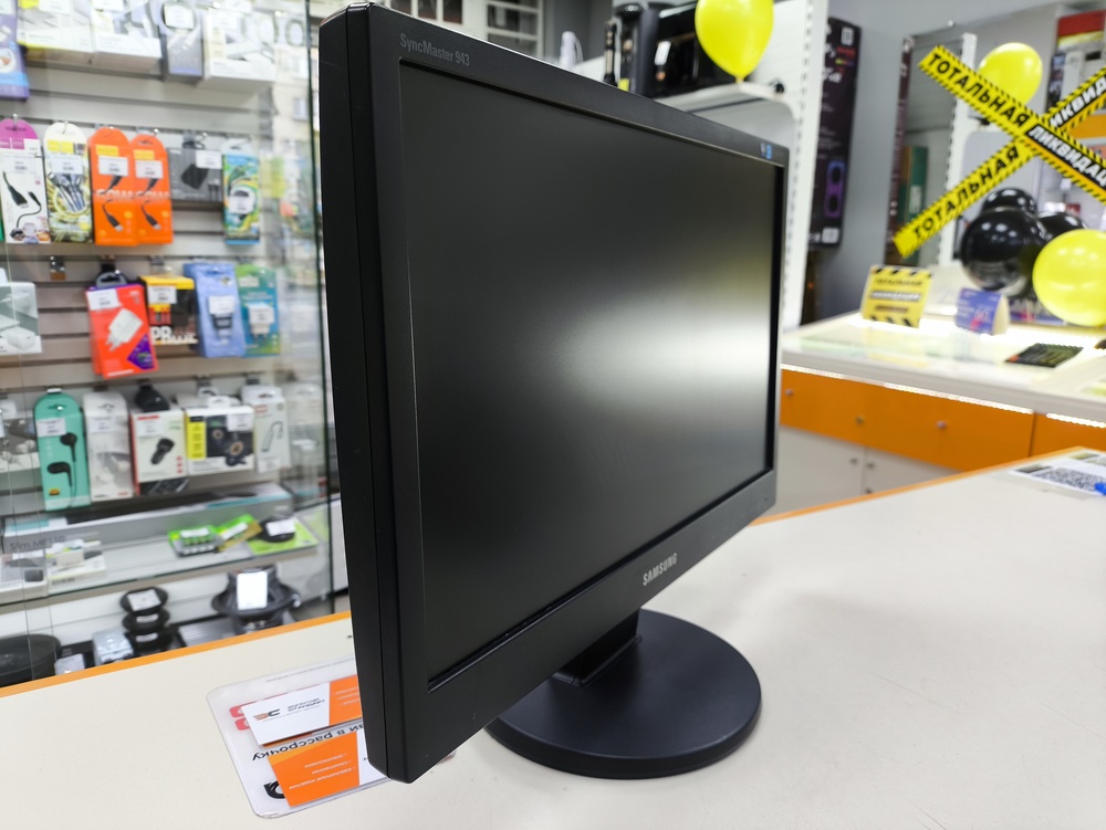Монитор Samsung 943SN