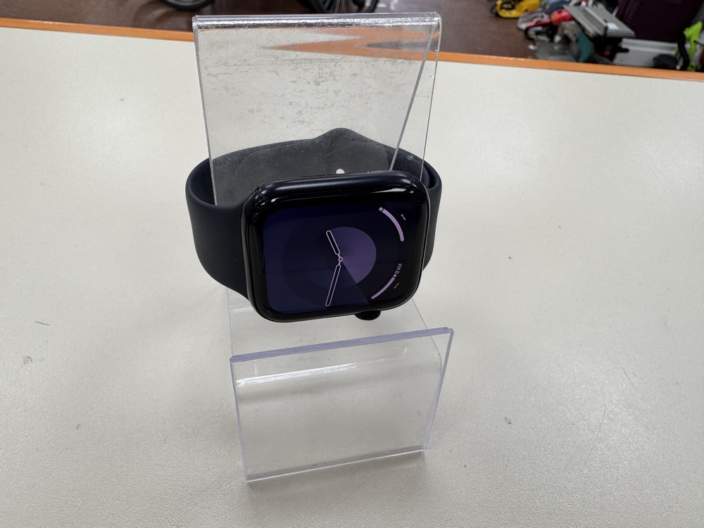 Смарт-часы Apple Watch SE 2022 44mm